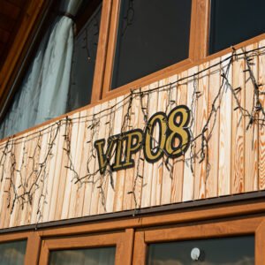 VIP #8